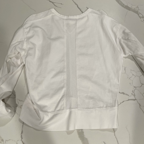 Athleta breathable White sweatshirt - Picture 4 of 5